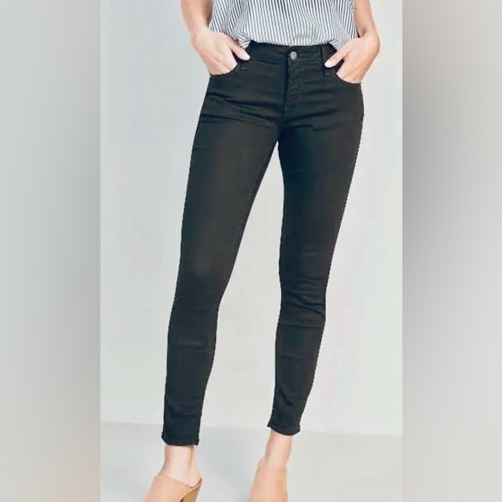 D. Jeans Black Skinny Light Wash Mid-Rise Stretch Denim SZ.8